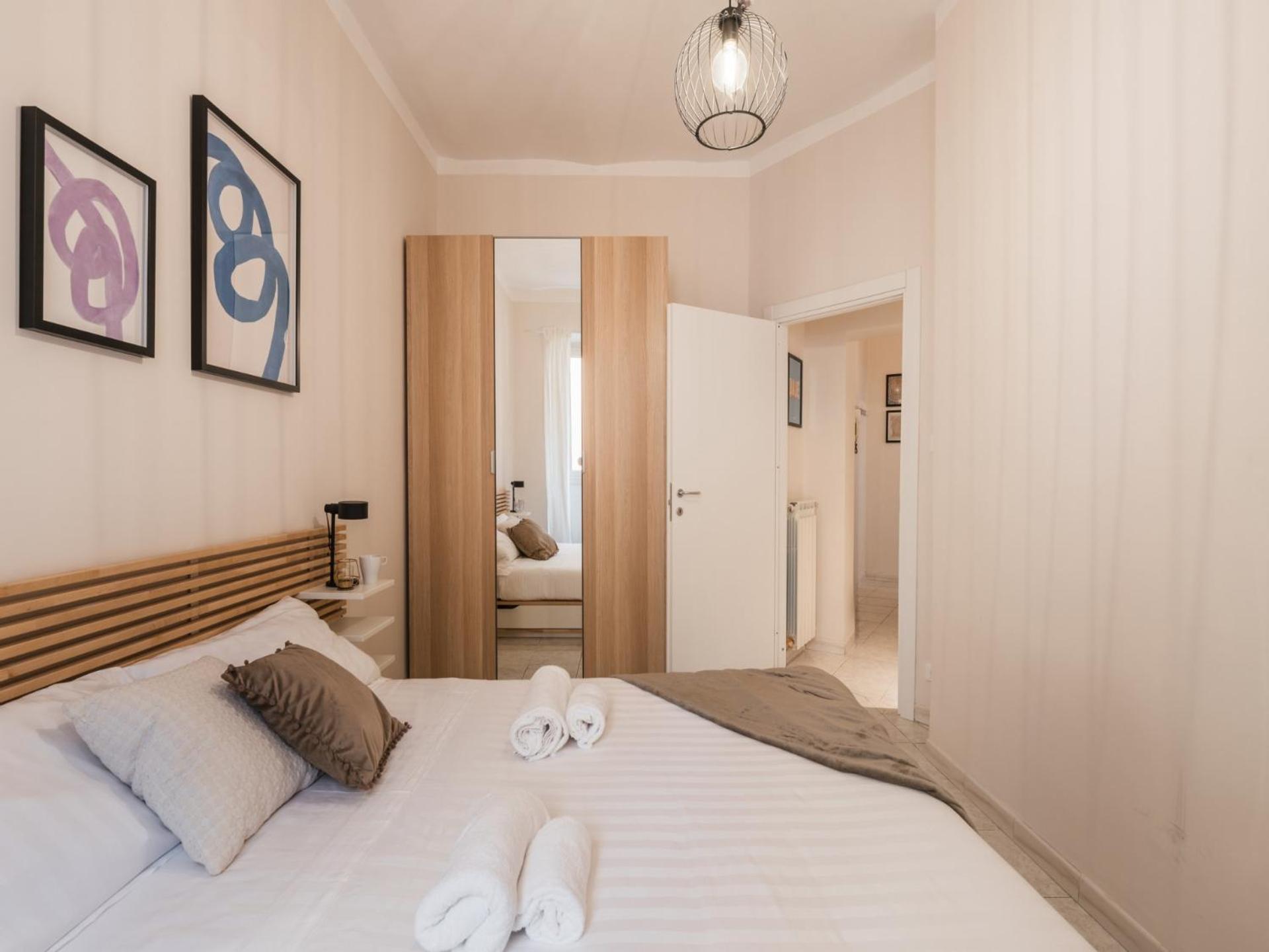 The Best Rent - Spacious One-Bedroom Apartment Near Colosseum Ρώμη Εξωτερικό φωτογραφία